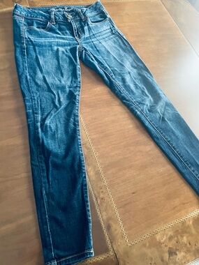 American Eagle Outfitters Dark Blue Skinny Jeans